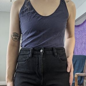 🥝2 for $10 Periwinkle v-neck silk tank